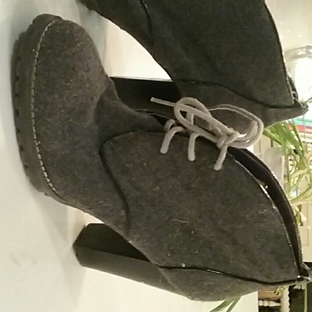 Booties - Picture 3 of 5